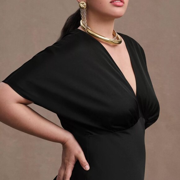 BHLDN / Anthropologie Leila Deep-V Flutter-Sleeve Satin A-Line Gown - Picture 5 of 5